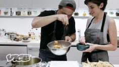 Weed Fried Chicken | BONG APPÉTIT